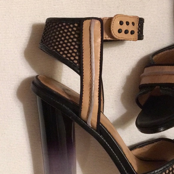 L.A.M.B. Heels sz 8-1/2 - Picture 2 of 15